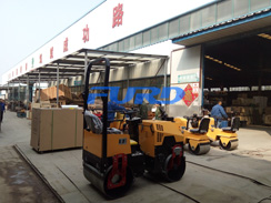 今日福瑞得微動(dòng)態(tài)--福瑞得機(jī)械小型壓路機(jī)發(fā)往北京、福建等地