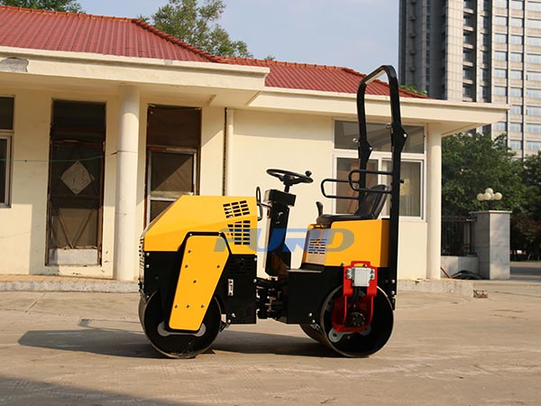 關(guān)于小型壓路機變速箱的保養(yǎng)知識你知道多少？