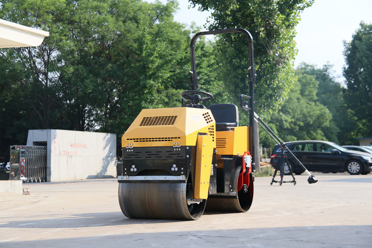 “明星款”小型壓路機(jī)，讓大家的選擇不再“迷路”！